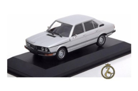 BMW 520 E12 1974 Zilver