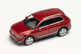 VW Tiguan, rood metallic