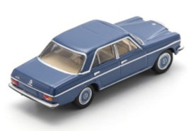 Mercedes Benz -/8 sedan (W114), blauw