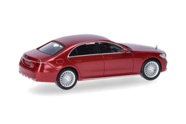 Mercedes Benz S klasse (V223), rood metallic