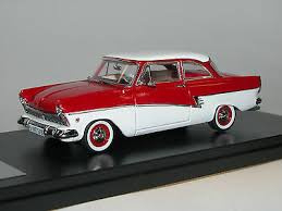 Ford Taunus 17M 1957 Red / White