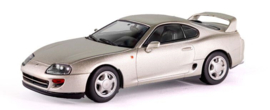 Toyota Supra MKIV '02, zilver