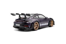 Porsche 911 (992) GT3 RS Weissach '24, paars metallic (voorbestelling)