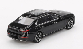 BMW I7 EDrive50 (sapphire) zwart