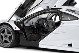 McLaren F1 GTR Short tail '96, wit