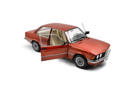 BMW 323I (E21) '80, rood metallic (Kastanienrot)