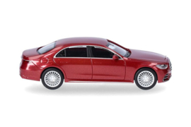 Mercedes Benz S klasse (V223), rood metallic