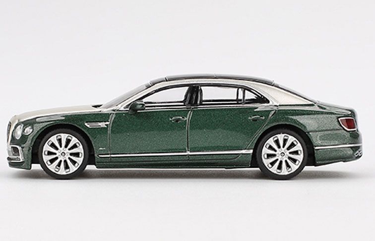 Bentley Flying Spur '24, white sand verdant