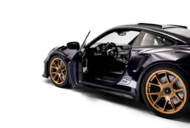 Porsche 911 (992) GT3 RS Weissach '24, paars metallic (voorbestelling)