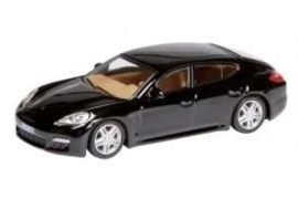 Porsche Panamera black