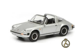 Porsche 911 Carrera 3.2, zilver