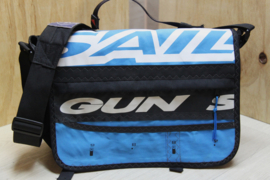Messenger tas XL oud surfzeil