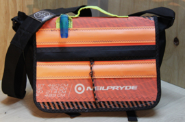 Messenger tas XL oud surfzeil