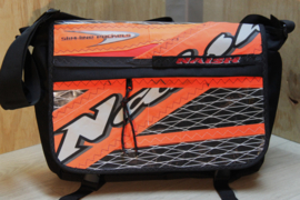 Messenger tas XL oud surfzeil
