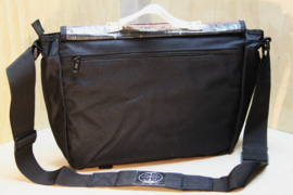 Messenger tas XL oud surfzeil