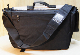 Messenger tas XL oud surfzeil