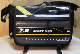 Messenger tas XL oud surfzeil