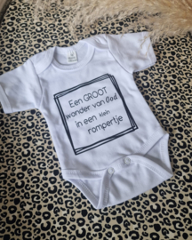 Romper - Een groot wonder van God in een klein rompertje