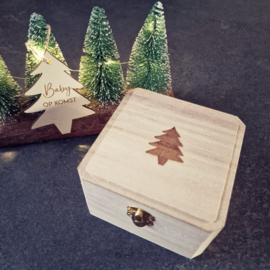 Houten aankondigingskistje kerst - Baby op komst