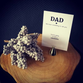Zwangerschapsaankondiging - Kraskaart - We have something to tell you - dad