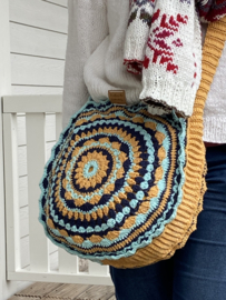 Belovely Island Bag