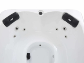 W'eau Skye professionele spa 4 persoons