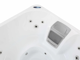 W'eau Skye professionele spa 4 persoons