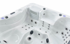 W’eau Monaco professionele spa 6 persoons
