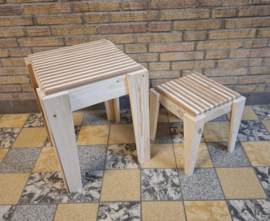 Kinderkruk gemaakt van sloophout