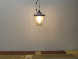 Robuuste industriële hanglamp