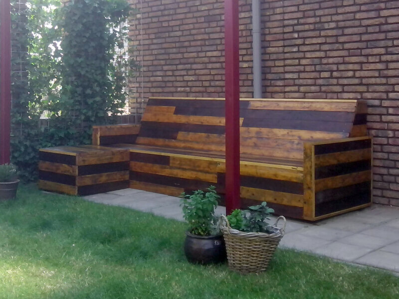 tuinbank van gerecycled hout