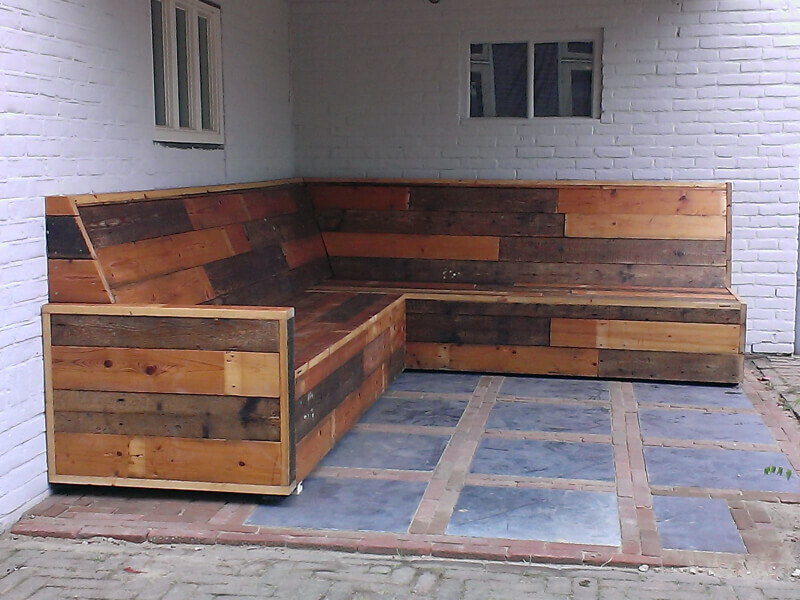 tuinbank van gerecycled hout
