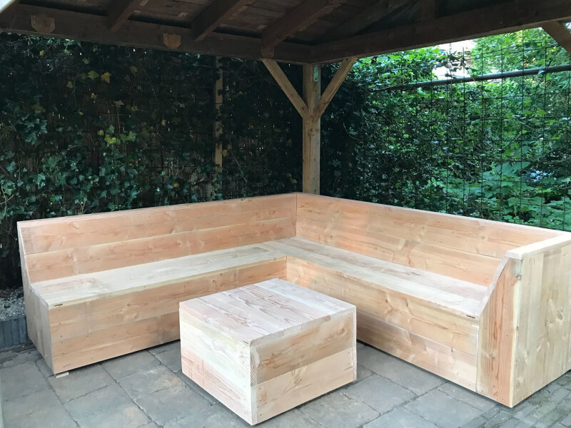 tuinbank van gerecycled hout