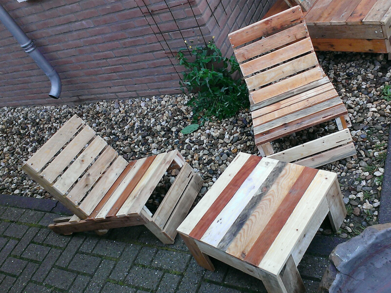 zitmeubilair voor buiten van gerecycled hout