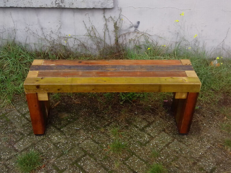 zitmeubilair voor buiten van gerecycled hout