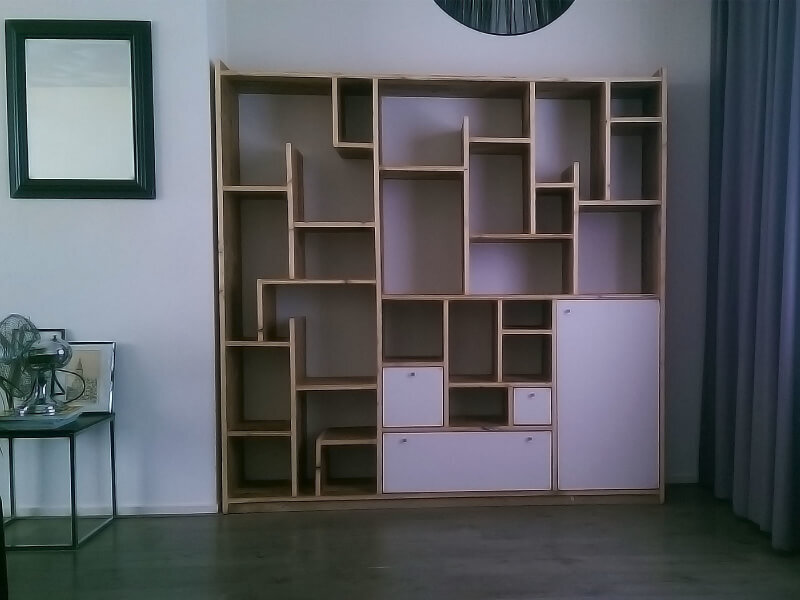 vakkenkast van gerecycled hout