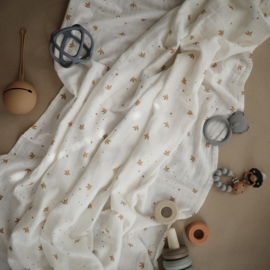 Mushie | Swaddle sparrow