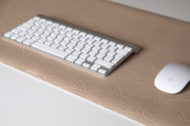 Eeveve | Desk mat - Rainbow Mocha