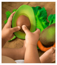 Oli & Carol | Arnold the avocado | teether (bath-)toy