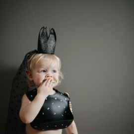 Mushie | Silicone Bib Black Numbers