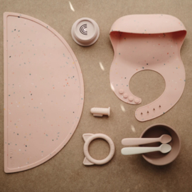 Mushie | Siliconen placemat - Confetti Pink Powder