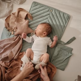 Mushie | Portable changing pad - Roman green