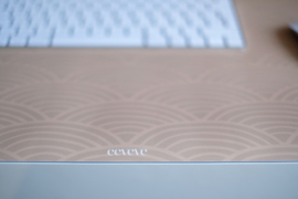 Eeveve | Desk mat - Rainbow Mocha