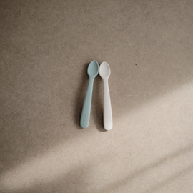 Mushie | Silicone Feeding Spoons - cambridge blue / shifting sand