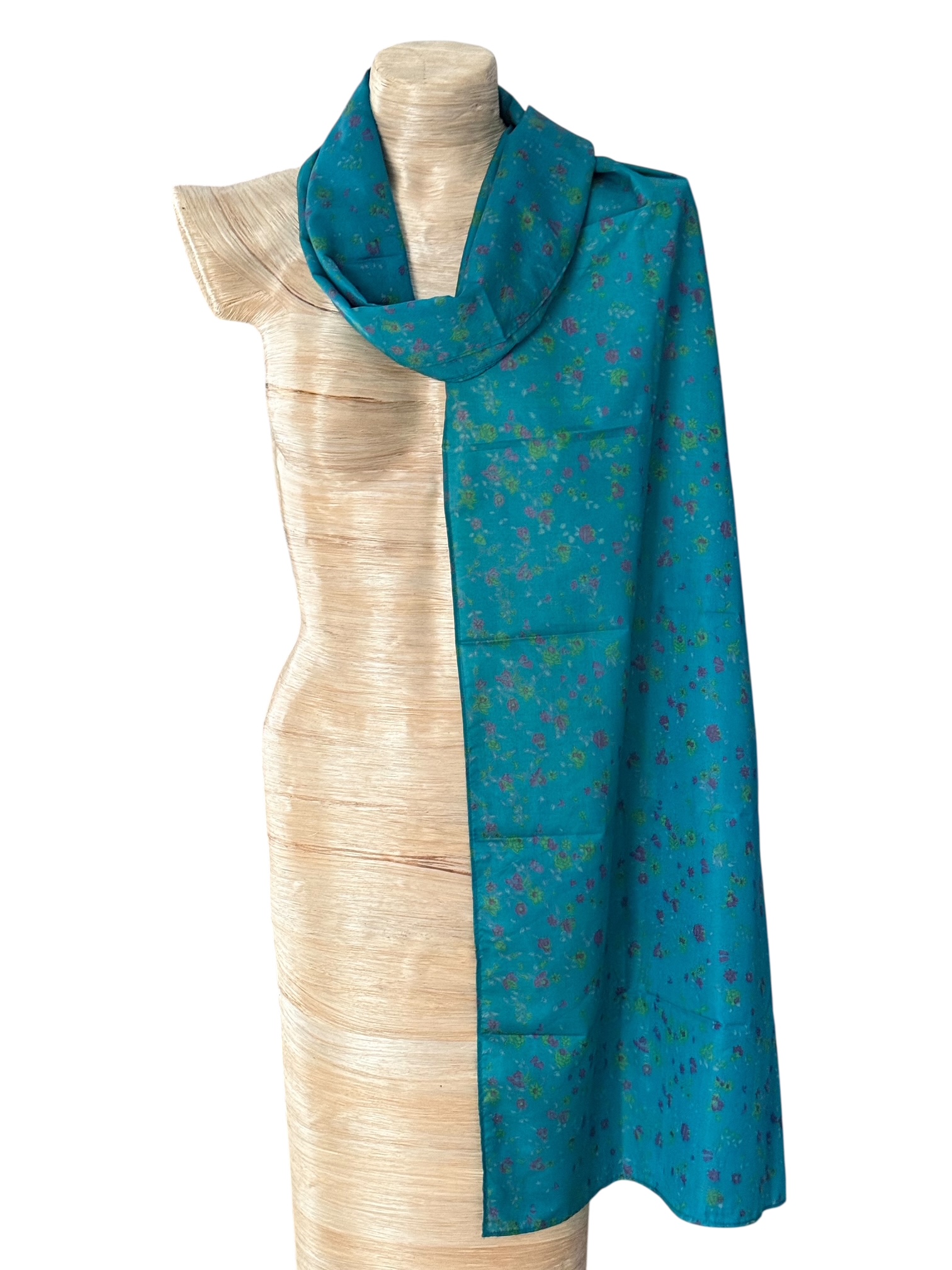 Sari Sjaal 583