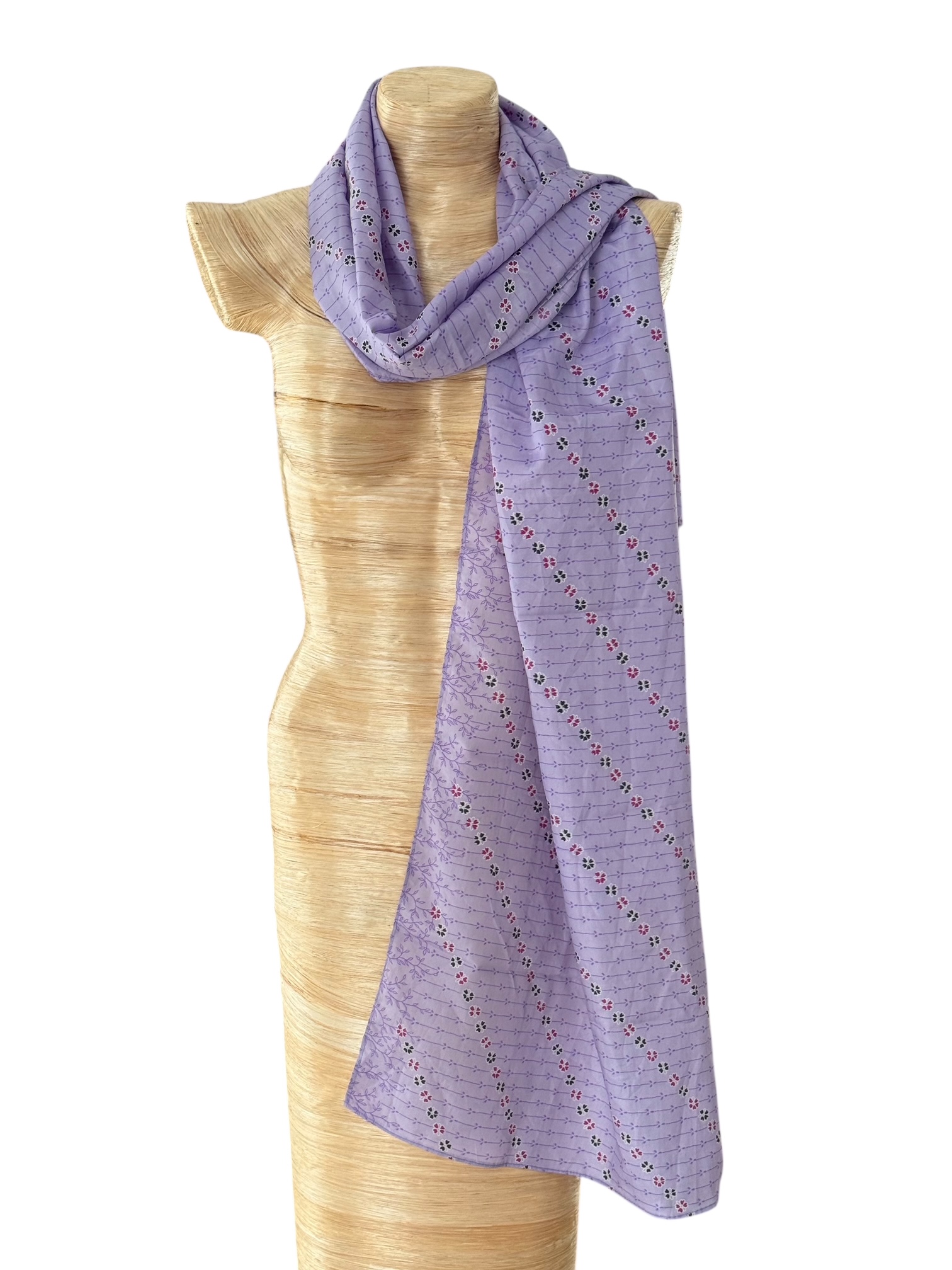 Sari Sjaal 524