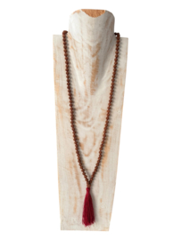 Mala Rudraksha Handgeknoopt