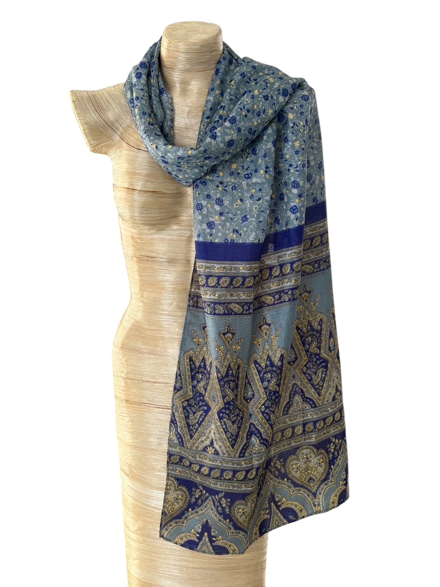 Sari Sjaal 590
