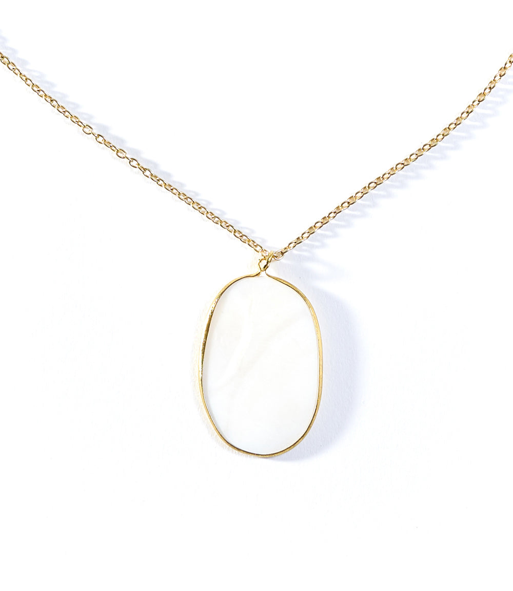 Necklace Dhavala Mother of Pearl Pendant