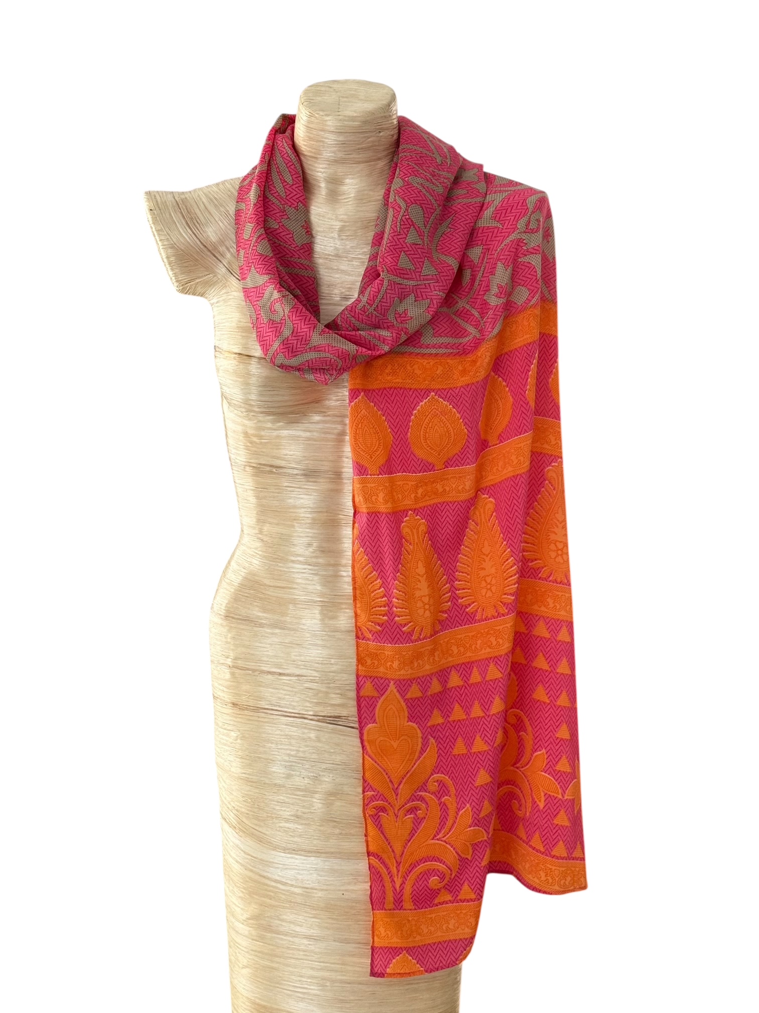 Sari Sjaal 624